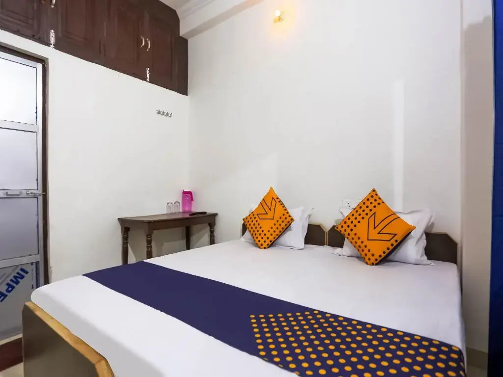 Shree Ganga Seva Paying Guest House by OYO Rooms