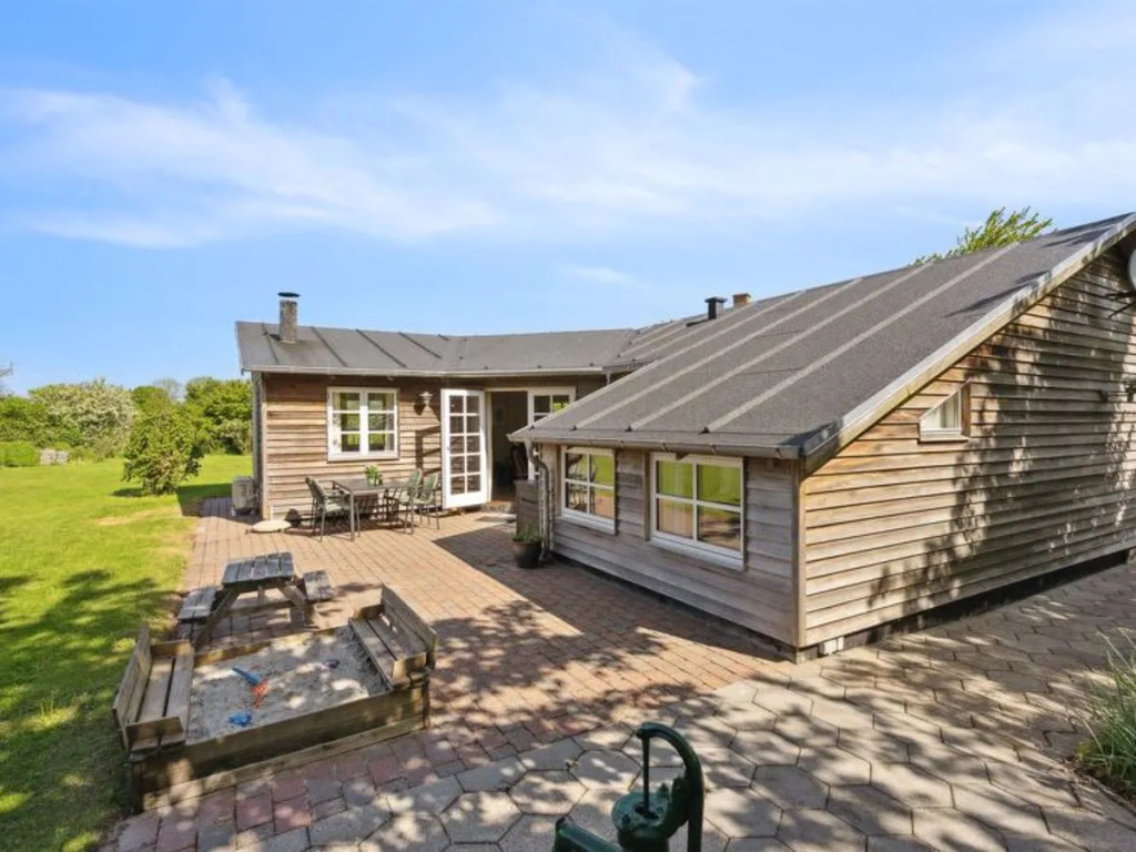 "Borjan" - 400m from the sea in SE Jutland