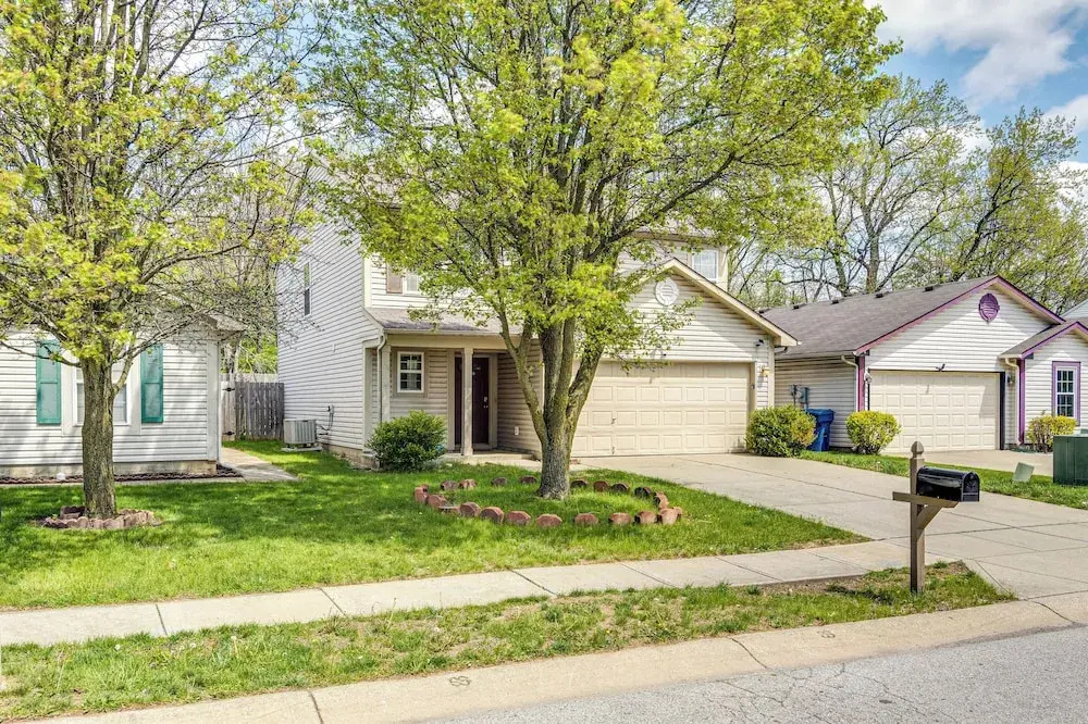Indianapolis Vacation Rental ~ 7 Mi to Downtown!
