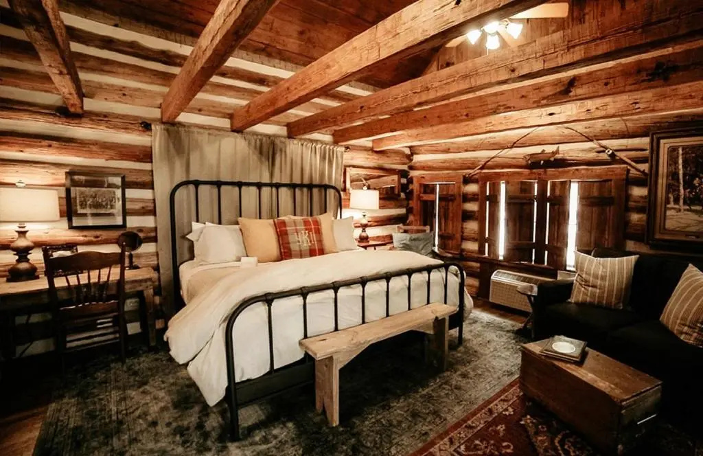 Classic Triple room