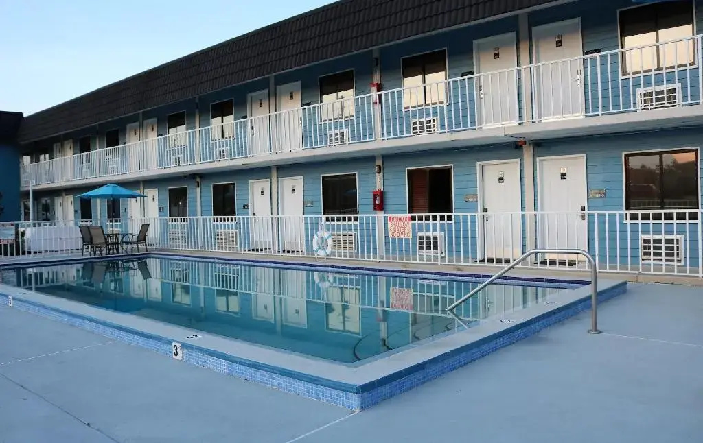 Monte Carlo Inn