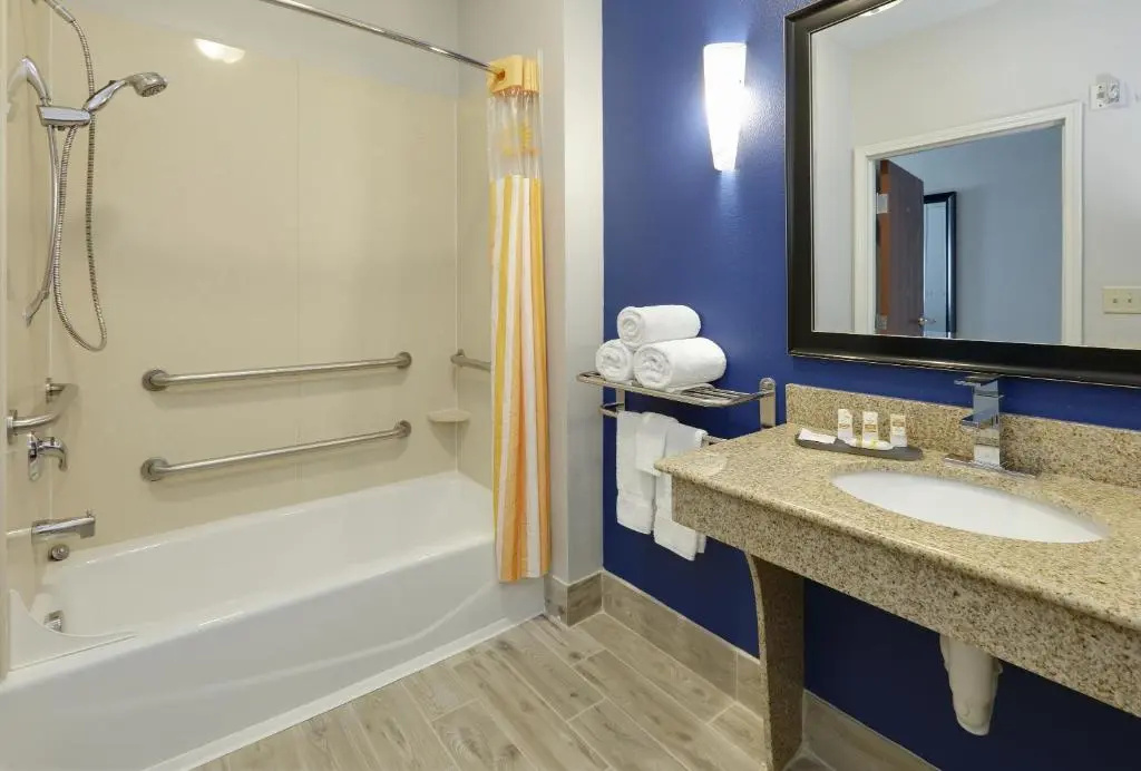 La Quinta Inn & Suites by Wyndham Denton - University Drive - Chambres