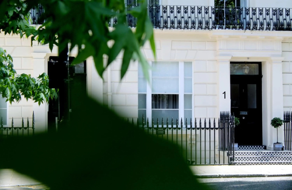 1 Craven Hill Gardens