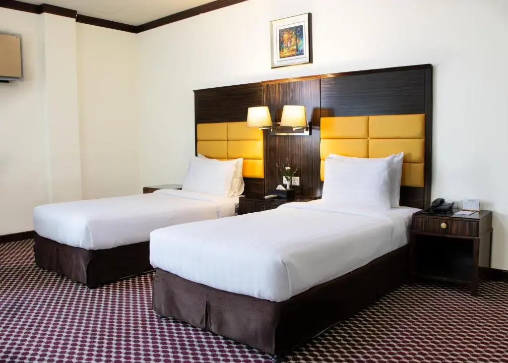 Deluxe Double room (full double bed)
