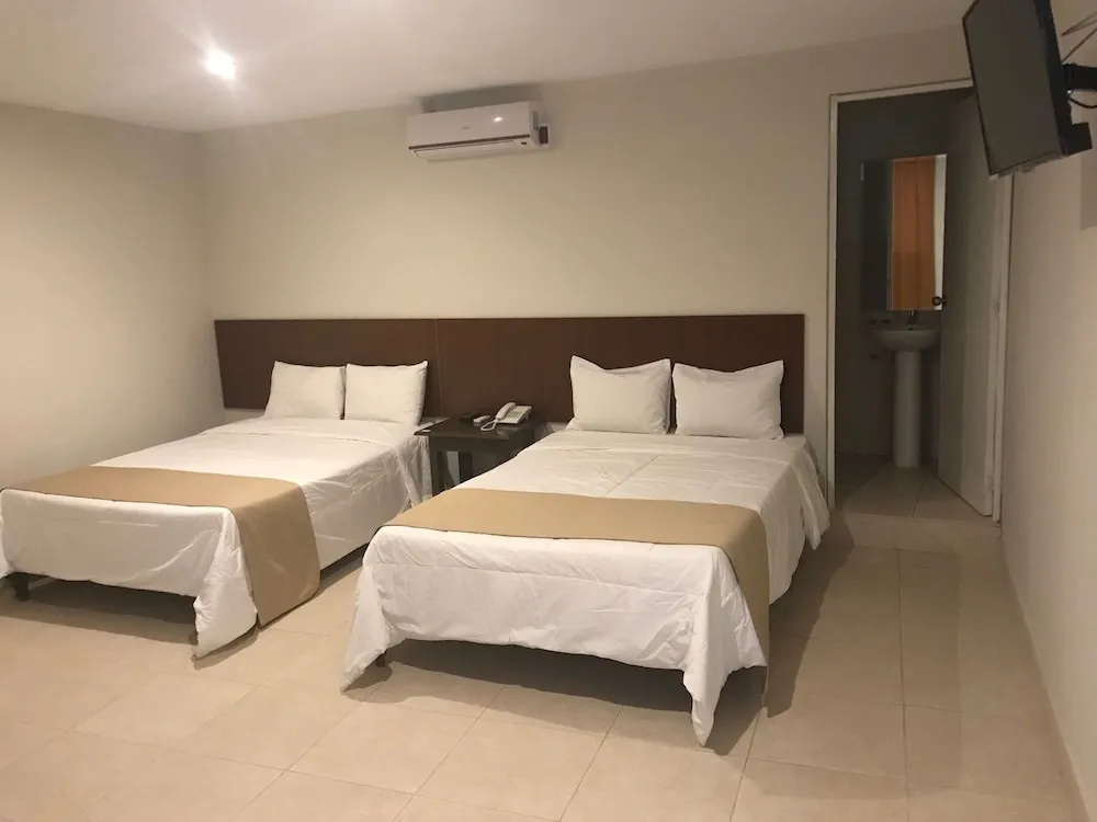 Standard Double room (twin beds)