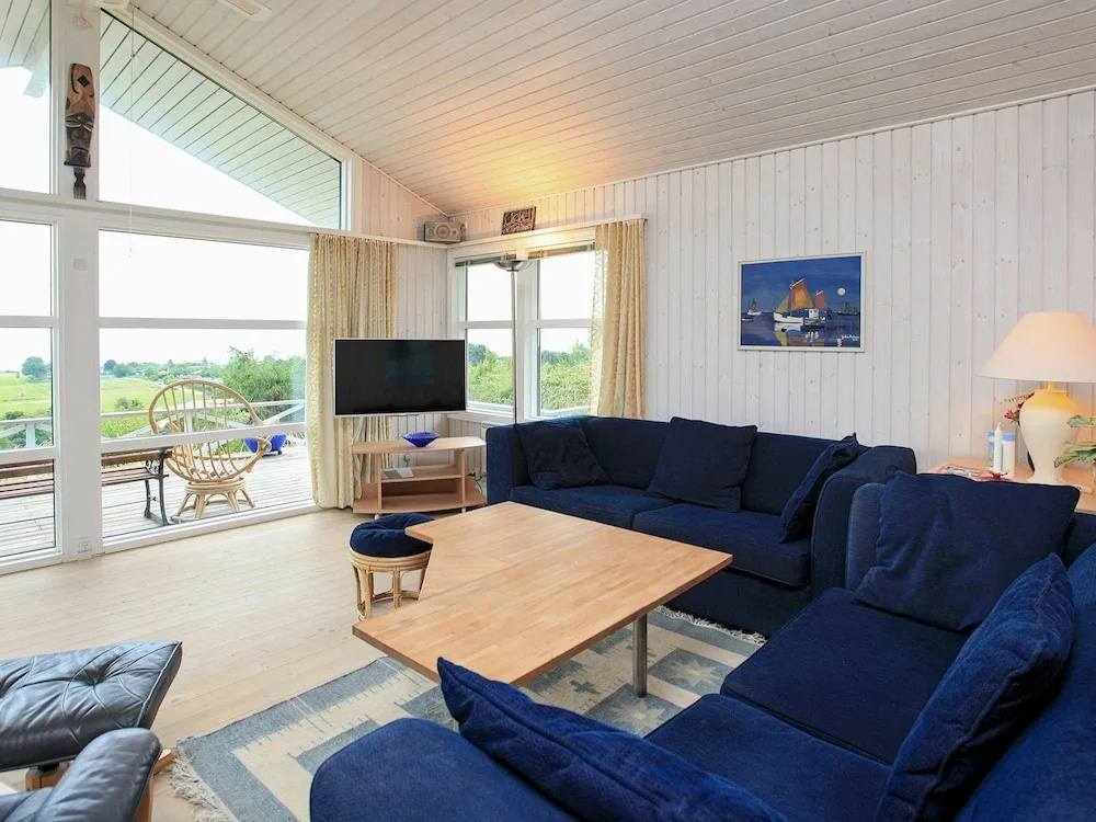 Alluring Holiday Home in Kalundborg near Sea - фото 2