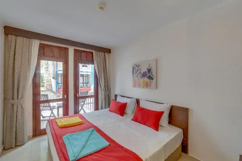 Santa Family Club Hotel - Général