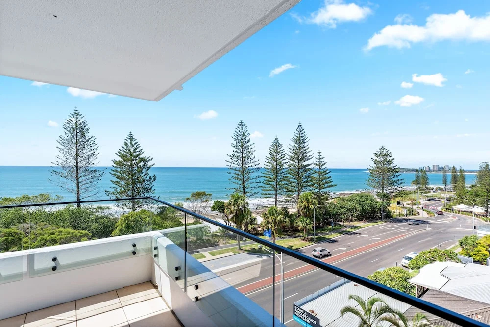 2 Bedrooms Apartment with balcony and with ocean view