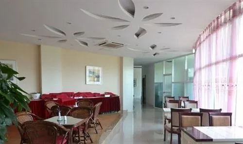 Food & Beverage