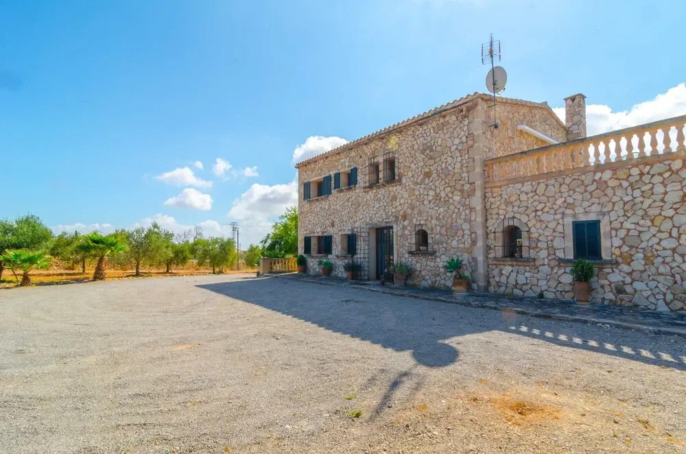 Can Teco in Manacor With 3 Bedrooms and 4 Bathrooms