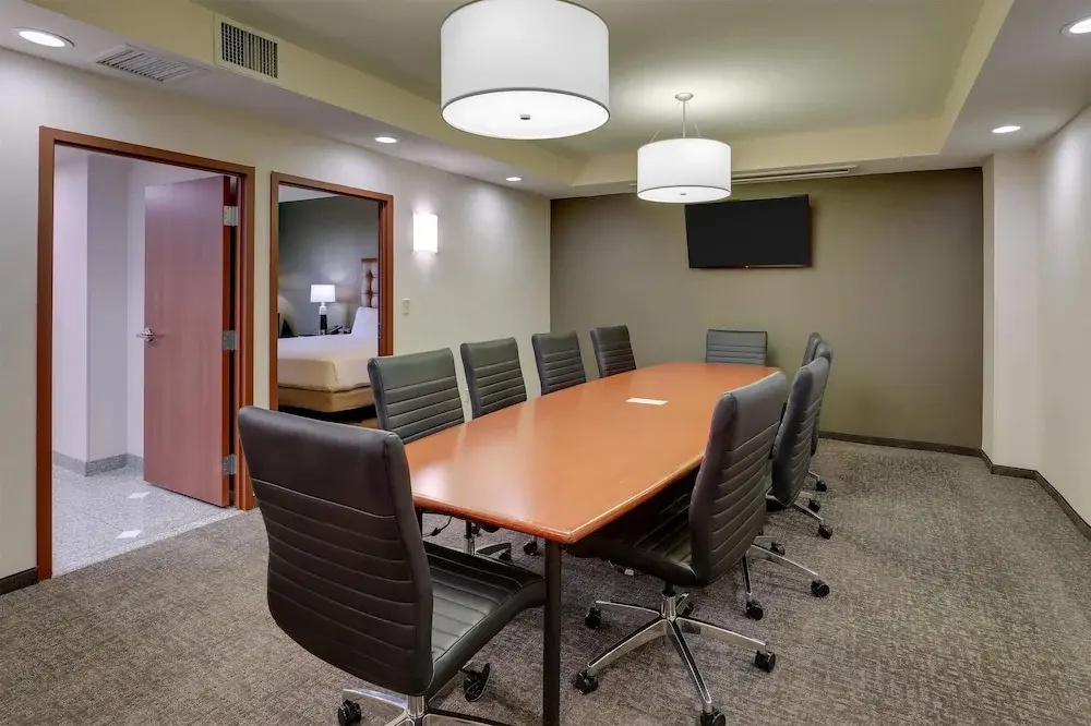 Drury Inn & Suites Dayton North - Chambres