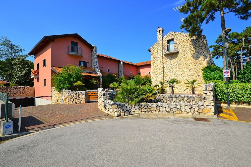 Ville Rio - Three Bedroom No.2