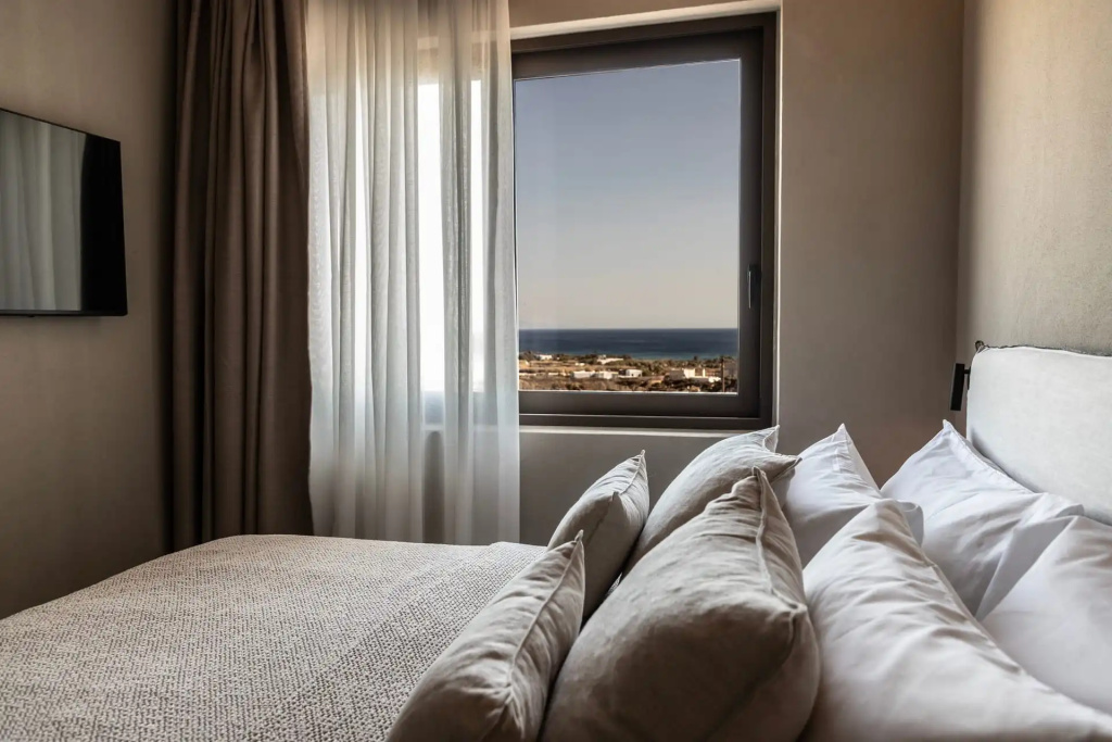 Suite 2 Schlafzimmer mit Meerblick, Bild 2 von 5