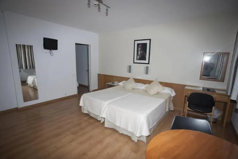 Hotel Neptuno - Chambres