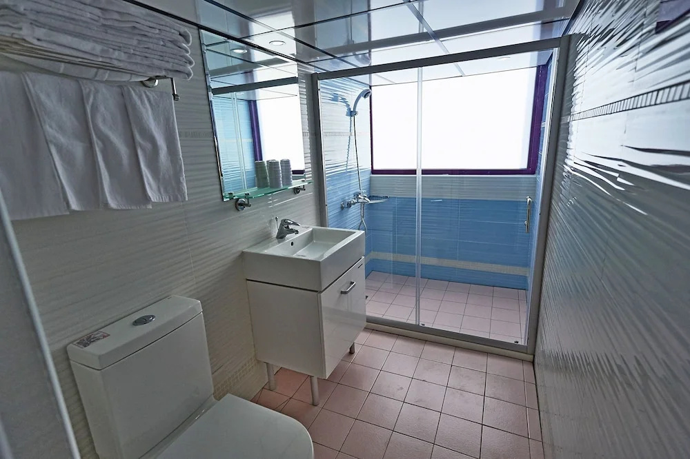 Lily Hotel - Chambres