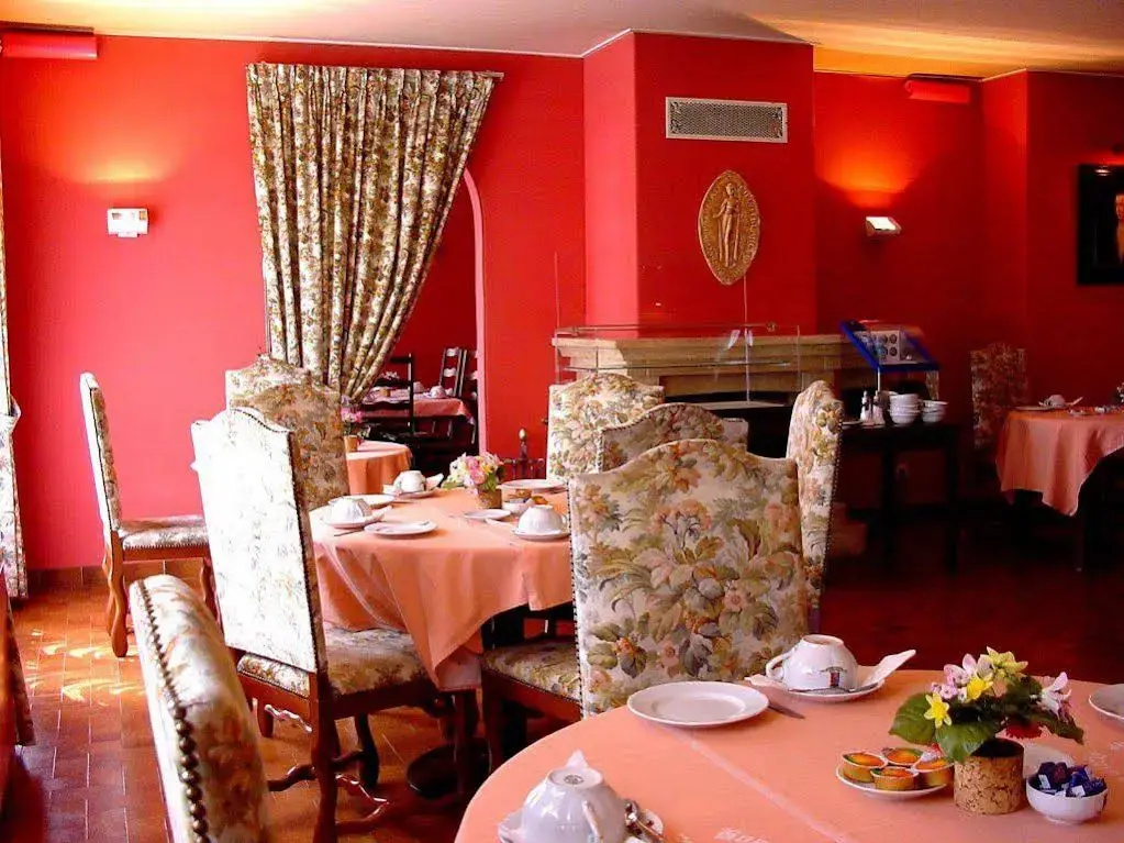 Best Western Le Rolet Du Vigneron - Général