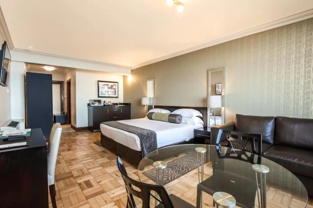 Belaire Suites - Chambres