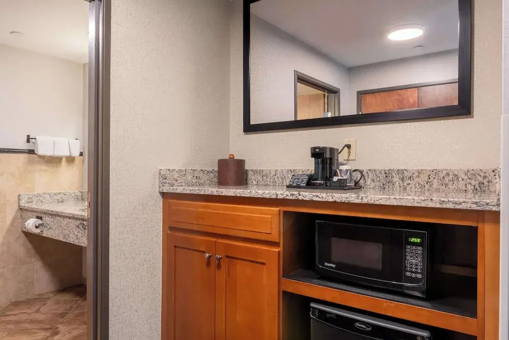 Drury Plaza Hotel Broadview - Wichita - Chambres
