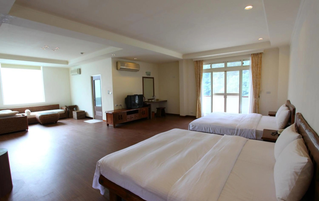 Spring Spa Hotel — 5