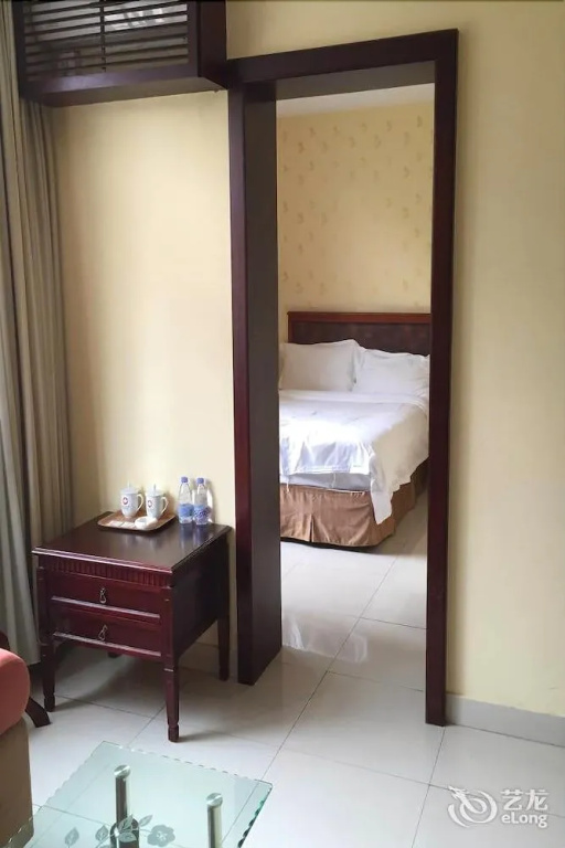 Yafeng Hotel Overseas Chinese Town Branch - Général