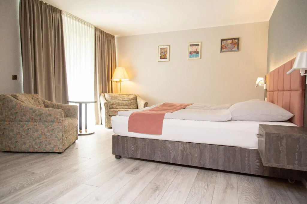 Hotel photo 9