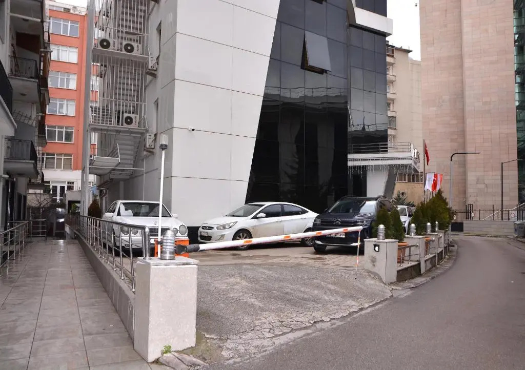Asrın Business Hotel