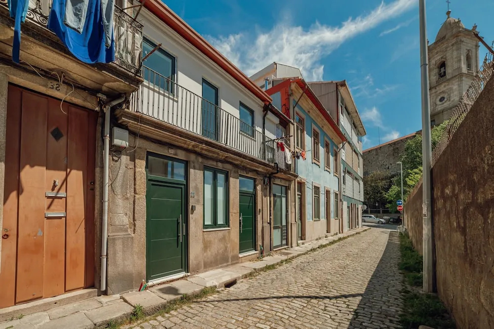 Lapa Stylish Apartment B With Terrace by Vacationy