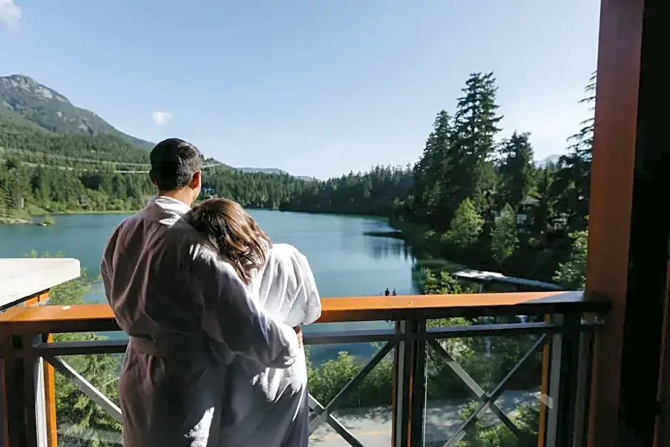 Nita Lake Lodge - Chambres