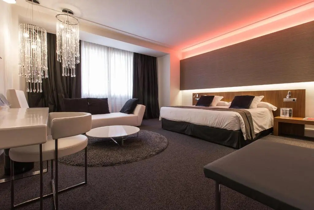 Hotel Carlton - Chambres