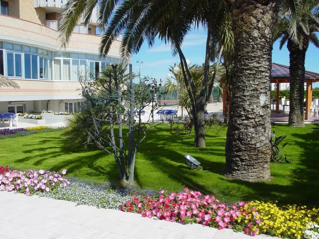 Hotel Maxim's