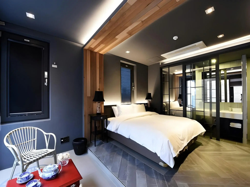 Hotel photo 12