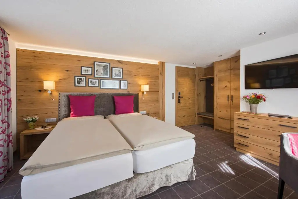 Hotel Chesa Valese - Chambres
