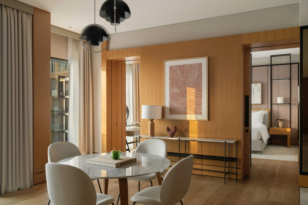 The Collins Suite