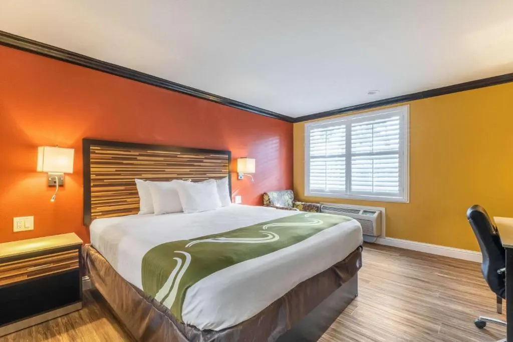 Quality Inn & Suites Sacramento Downtown Area - Chambres