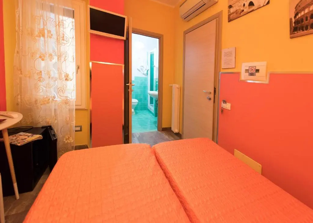 Economy room