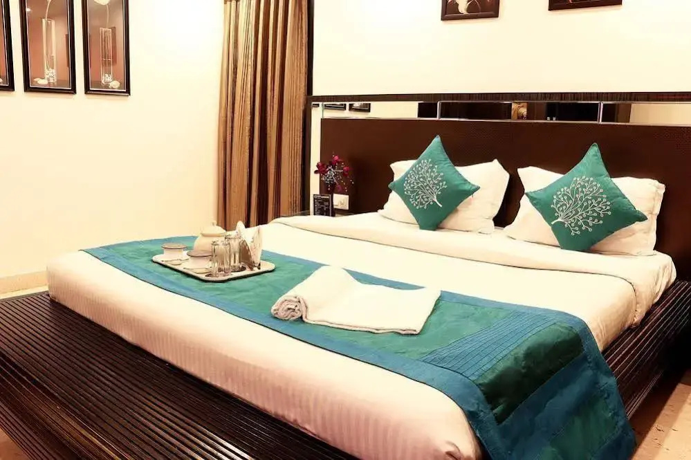 OYO Premium Harish Mukherjee Road - Général