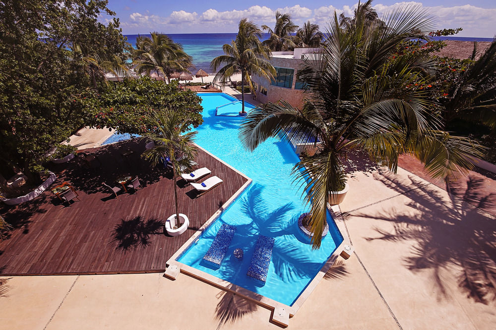 Beach & Waterfront