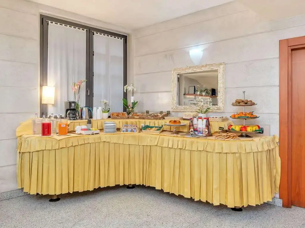 Hotel photo 37
