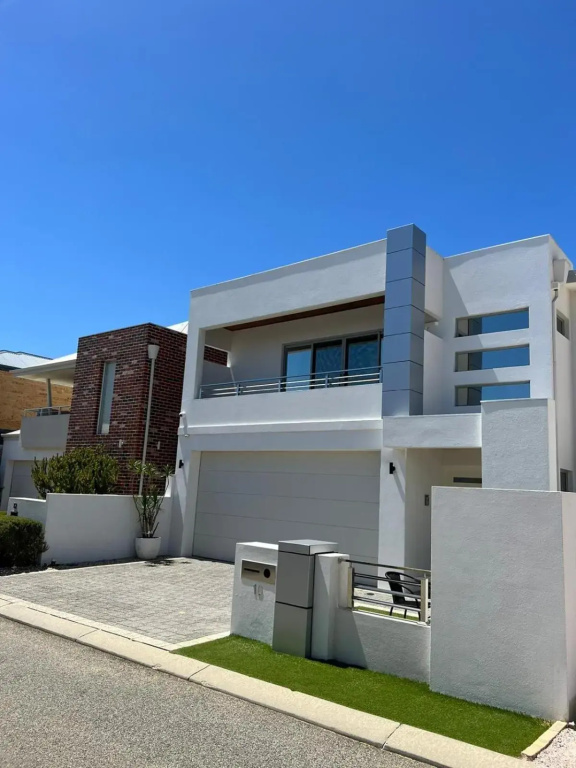 Ultra Stylish Fremantle Area