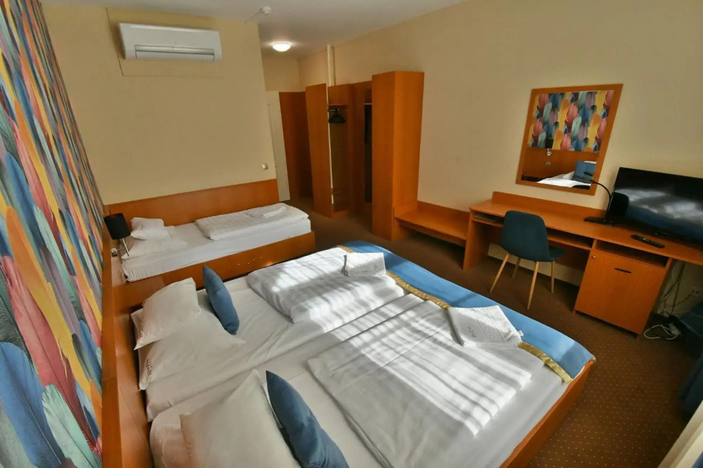 Hotel photo 16
