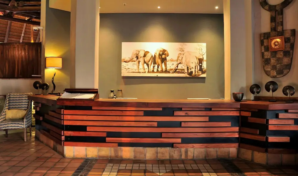 Victoria Falls Safari Suites - Général
