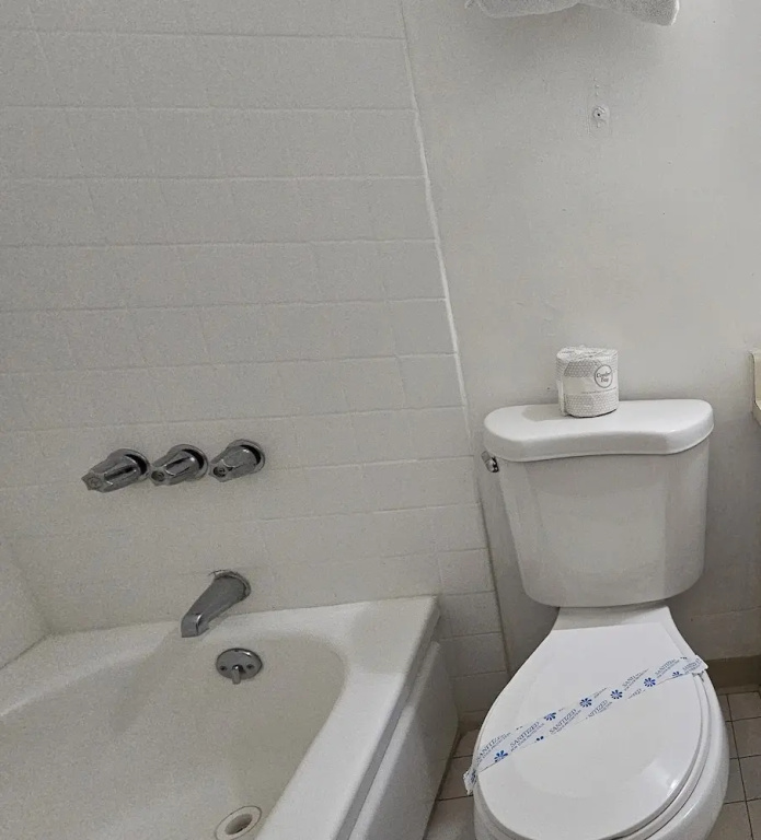 Comfort room