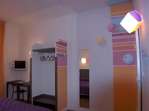Splendid Hotel Centre Gare - Chambres