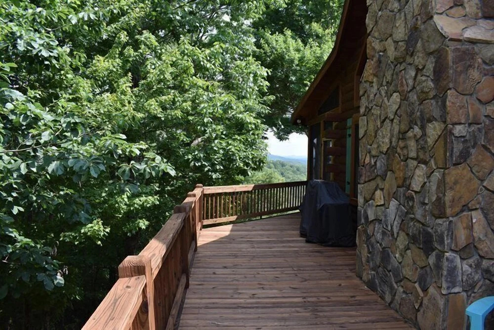 Wisteria Lodge