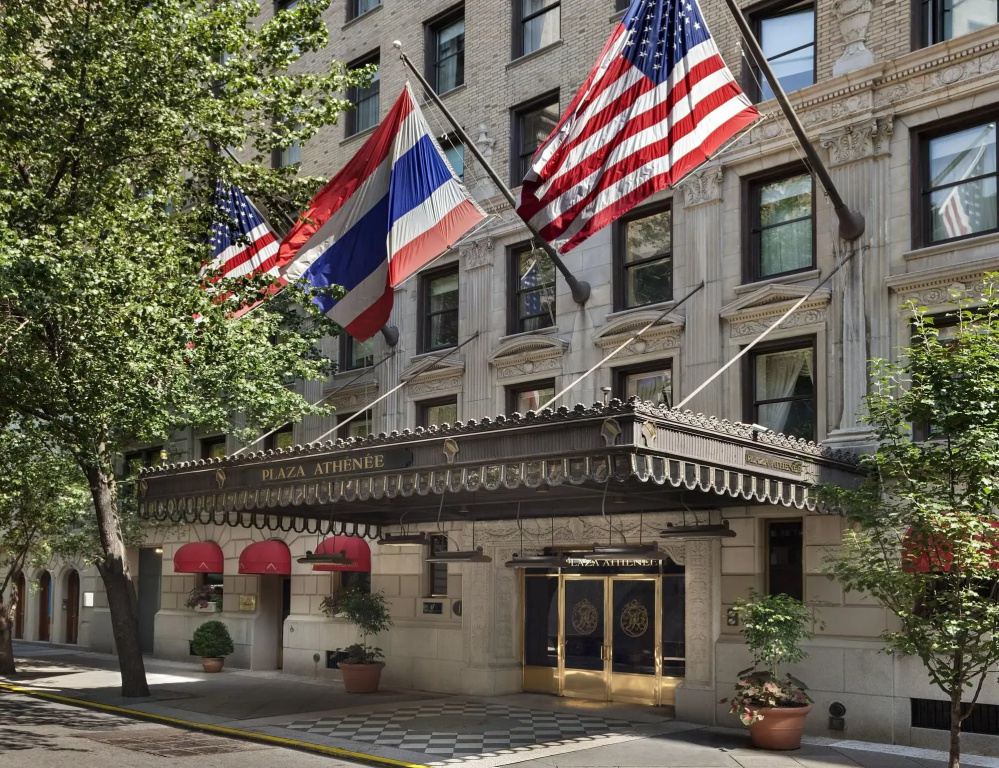 Hotel Plaza Athenee
