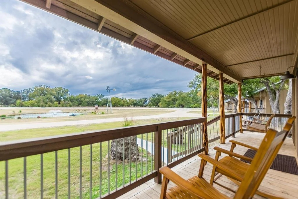 Balcony & Terrace