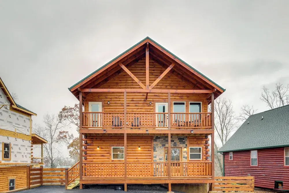 Hot Tub & Spectacular Views: Sevierville Cabin