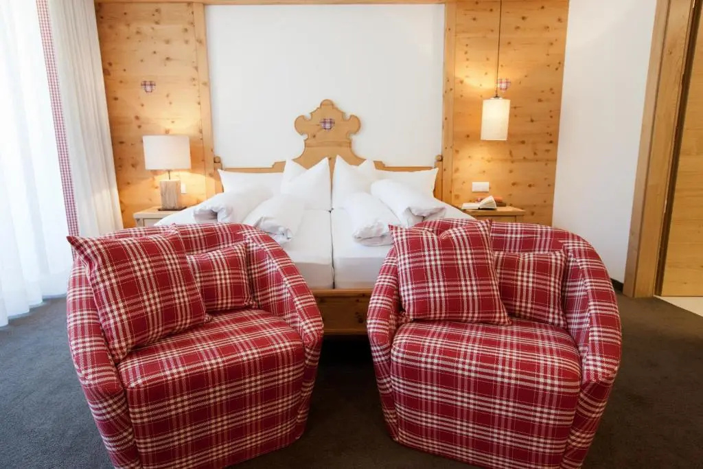Standard Double room with balcony (full double bed)