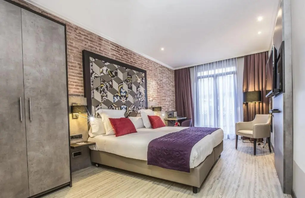 Comfort Double room (full double bed)
