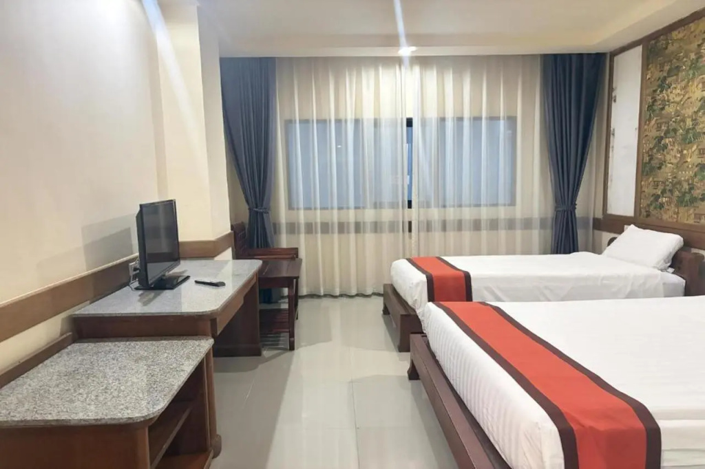 Отель Sunday Grand Jomtien Pattaya в Паттайе